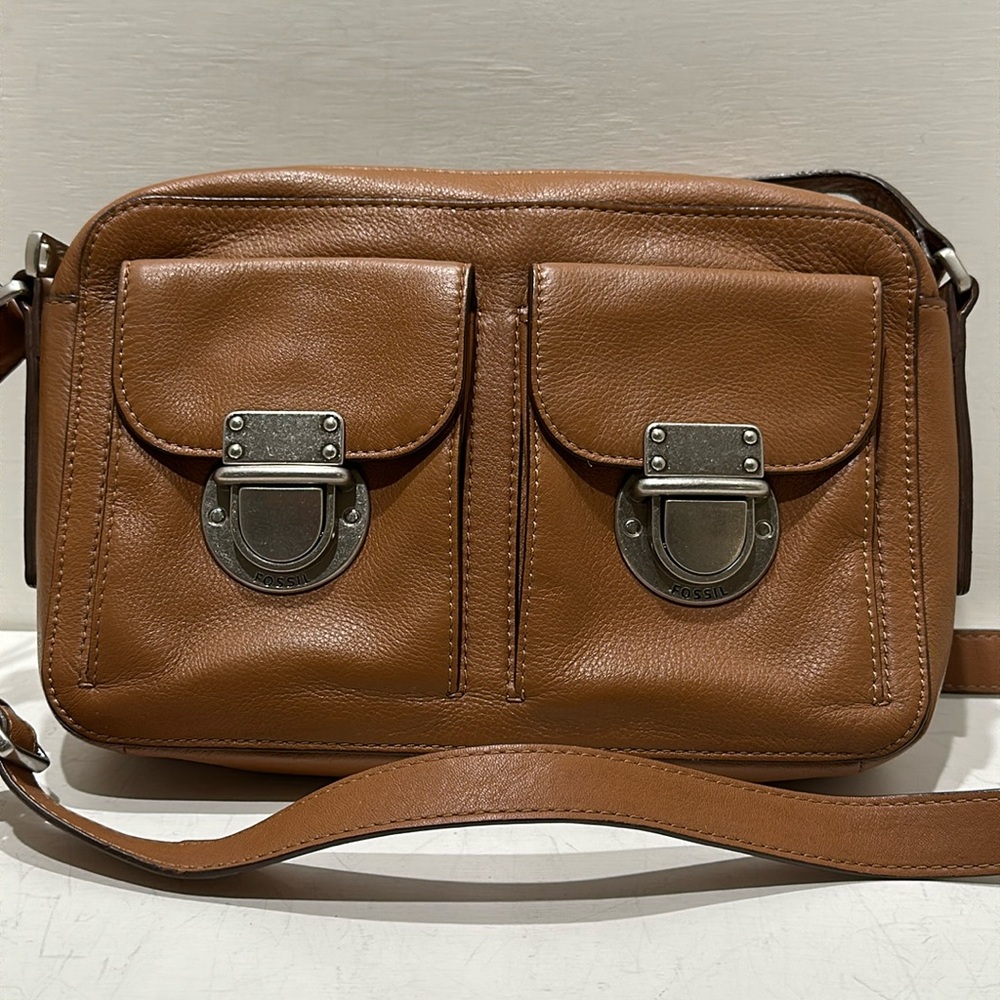 FOSSIL (ZB 6451) Brown Leather Crossbody Bag